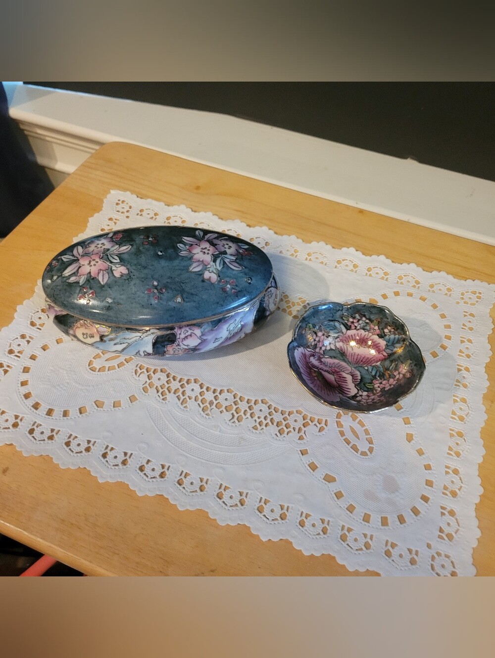 Cloisonne Style Trinket Box w/ Lid & Dish Pinks & Green